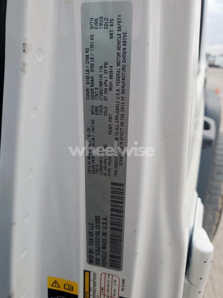 Photo 12 of 2024 JEEP GLADIATOR MOJAVE (VIN 1C6JJTEG1RL131885)