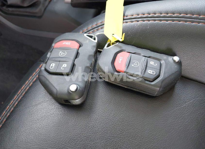 Photo 11 of 2021 Jeep Gladiator MOJAVE 4X4 (VIN 1C6JJTEG5ML612831)