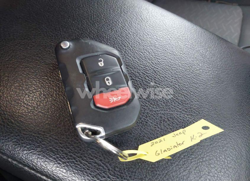 Photo 11 of 2021 Jeep Gladiator MOJAVE 4X4 (VIN 1C6JJTEG6ML594310)