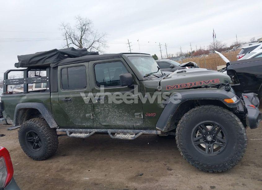Photo 13 of 2021 Jeep Gladiator MOJAVE 4X4 (VIN 1C6JJTEG6ML594310)