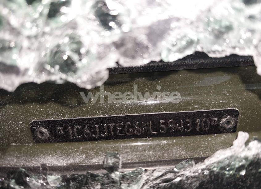 Photo 9 of 2021 Jeep Gladiator MOJAVE 4X4 (VIN 1C6JJTEG6ML594310)