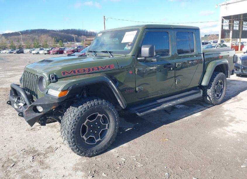 Photo 2 of 2021 Jeep Gladiator MOJAVE 4X4 (VIN 1C6JJTEG7ML568721)