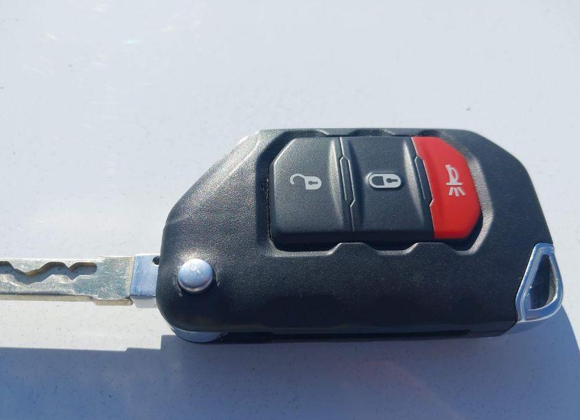 Photo 11 of 2022 Jeep Gladiator MOJAVE 4X4 (VIN 1C6JJTEGXNL139171)