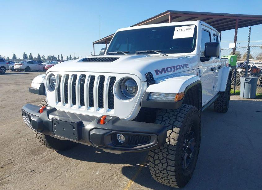 Photo 2 of 2022 Jeep Gladiator MOJAVE 4X4 (VIN 1C6JJTEGXNL139171)