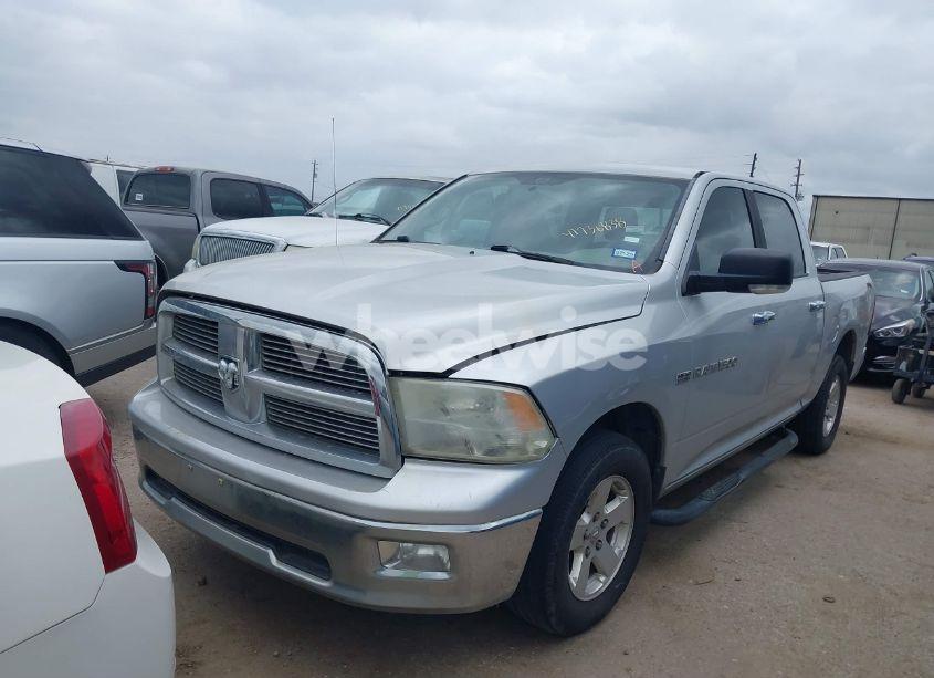 Photo 2 of 2012 Ram 1500 SLT (VIN 1C6RD6LTXCS153537)