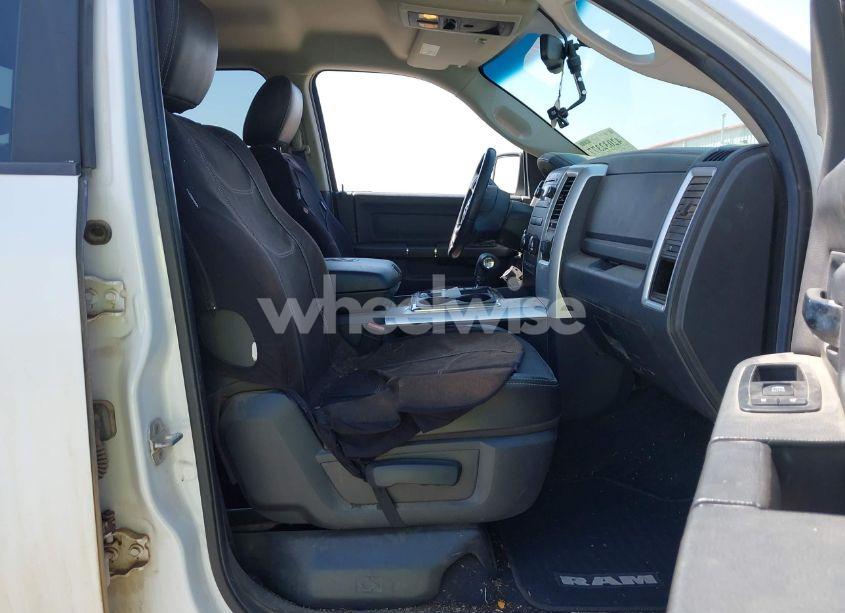 Photo 5 of 2012 Ram 1500 SPORT (VIN 1C6RD7HT2CS123222)