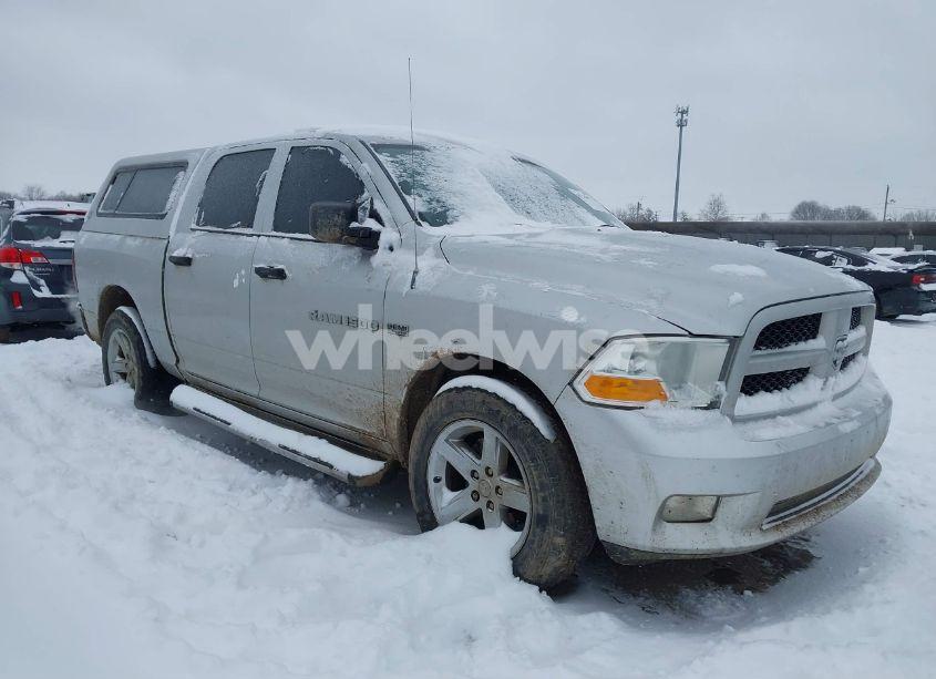 2012 Ram 1500 ST (VIN 1C6RD7KT3CS239330) main photo
