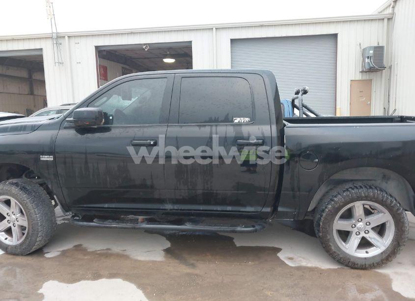 Photo 14 of 2012 Ram 1500 SPORT (VIN 1C6RD7MTXCS130912)