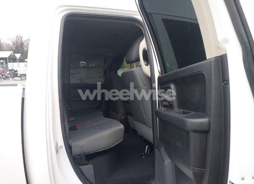 Photo 8 of 2016 Ram 1500 TRADESMAN (VIN 1C6RR6FG0GS108211)