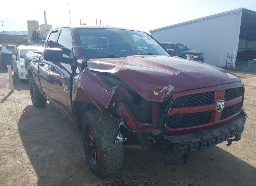 2017 Ram 1500 EXPRESS 4X2 6'4 BOX (VIN 1C6RR6FG0HS542825) main photo