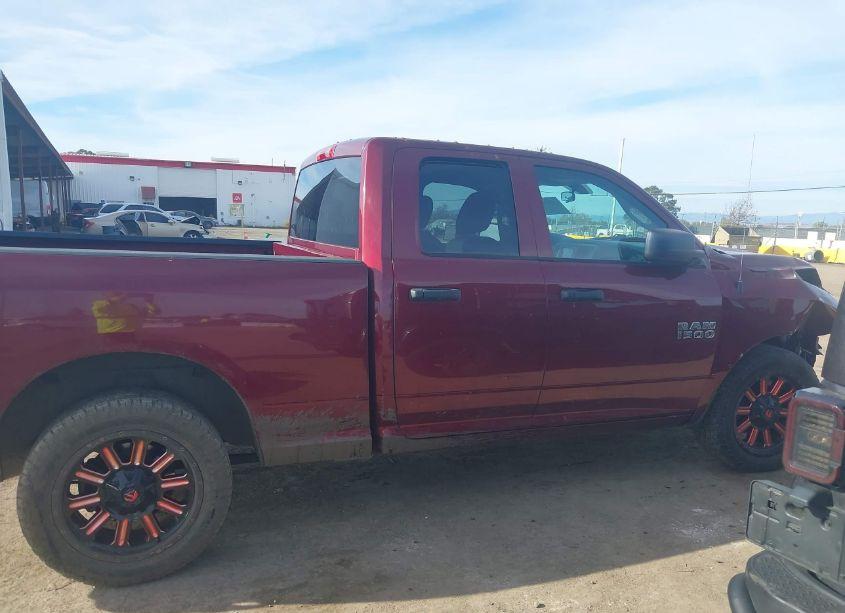 Photo 14 of 2017 Ram 1500 EXPRESS 4X2 6'4 BOX (VIN 1C6RR6FG0HS542825)