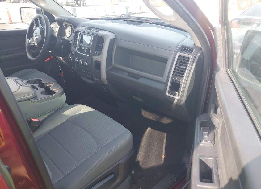 Photo 5 of 2017 Ram 1500 EXPRESS 4X2 6'4 BOX (VIN 1C6RR6FG0HS542825)