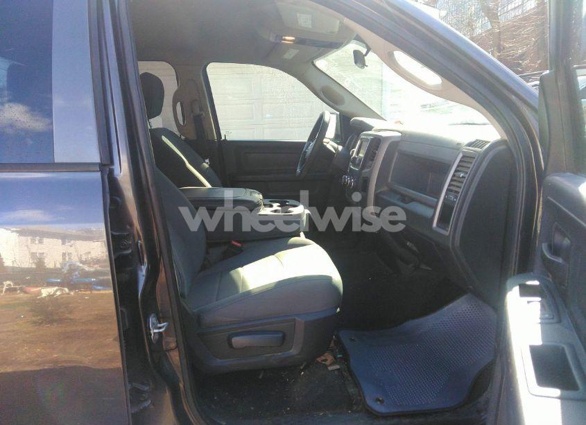 Photo 5 of 2017 Ram 1500 ST (VIN 1C6RR6FG0HS693499)