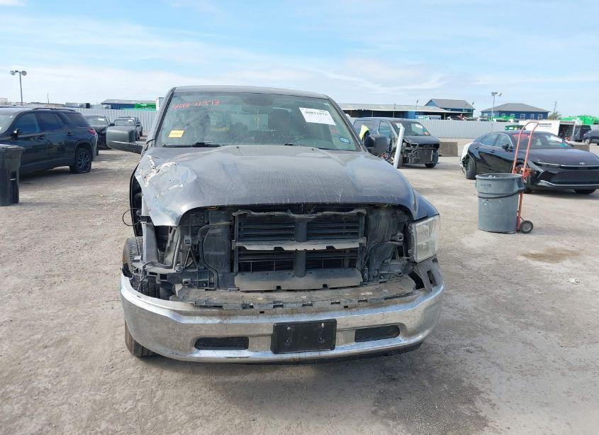 Photo 13 of 2018 Ram 1500 TRADESMAN 4X2 6'4 BOX (VIN 1C6RR6FG0JS340430)