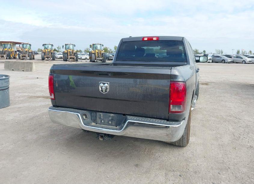 Photo 17 of 2018 Ram 1500 TRADESMAN 4X2 6'4 BOX (VIN 1C6RR6FG0JS340430)