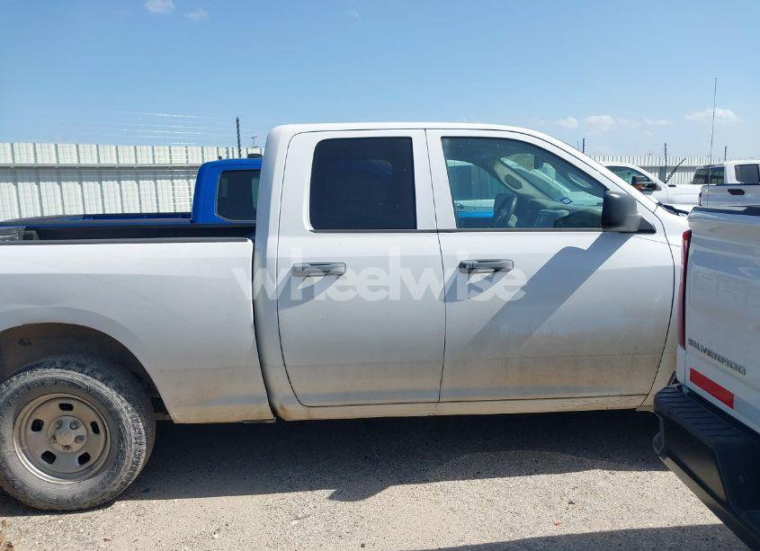 Photo 13 of 2019 Ram 1500 CLASSIC TRADESMAN 4X2 6'4 BOX (VIN 1C6RR6FG0KS581521)
