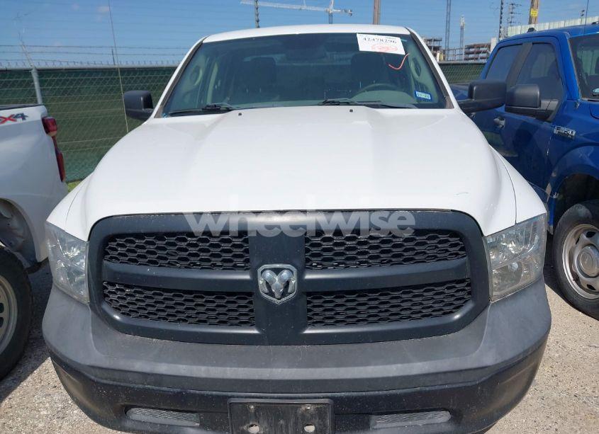 Photo 6 of 2019 Ram 1500 CLASSIC TRADESMAN 4X2 6'4 BOX (VIN 1C6RR6FG0KS581521)