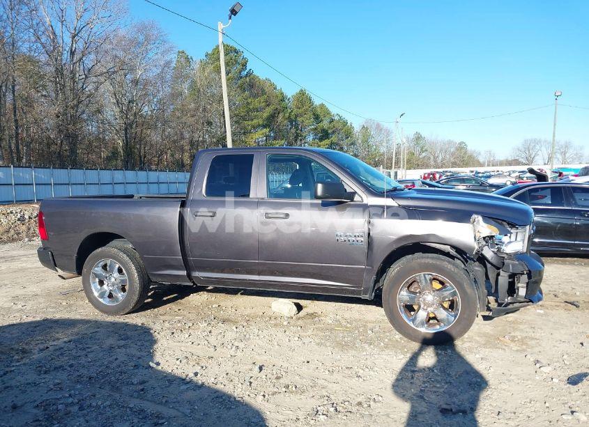 Photo 13 of 2019 Ram 1500 CLASSIC EXPRESS 4X2 6'4 BOX (VIN 1C6RR6FG0KS733538)