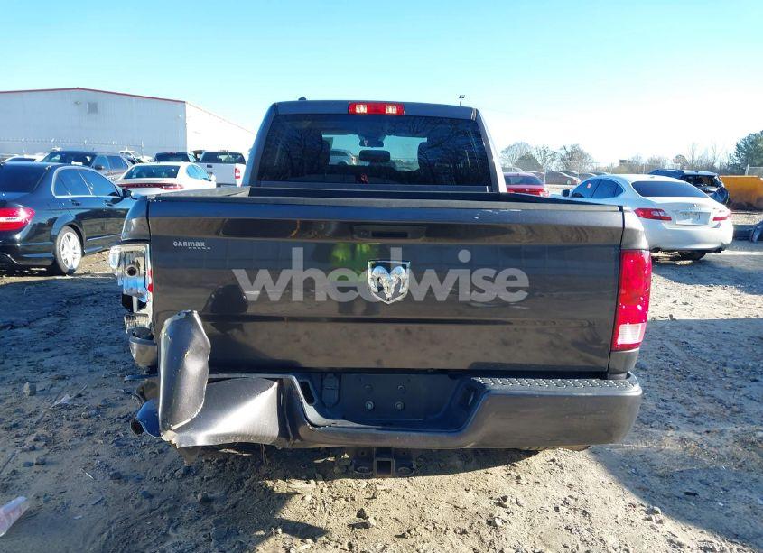 Photo 16 of 2019 Ram 1500 CLASSIC EXPRESS 4X2 6'4 BOX (VIN 1C6RR6FG0KS733538)