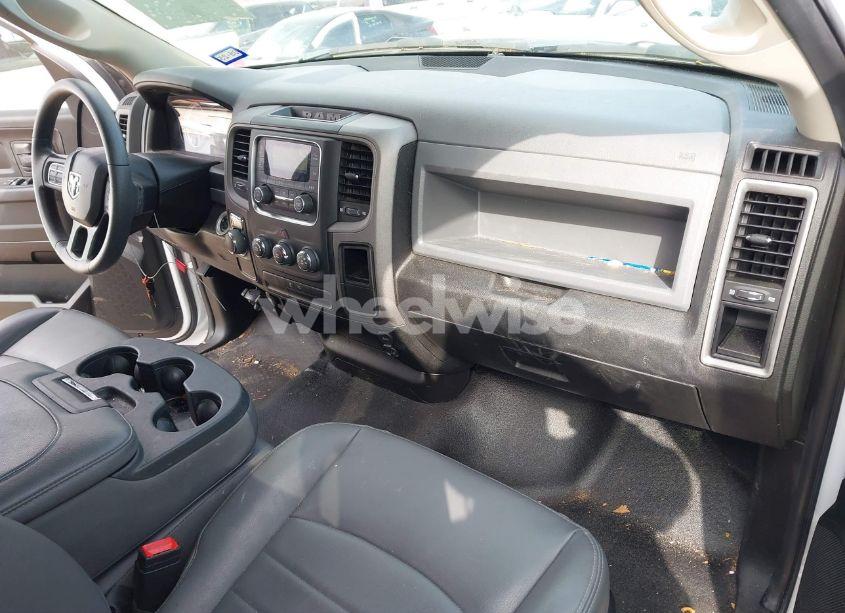 Photo 5 of 2020 Ram 1500 CLASSIC TRADESMAN 4X2 6'4 BOX (VIN 1C6RR6FG0LS116724)