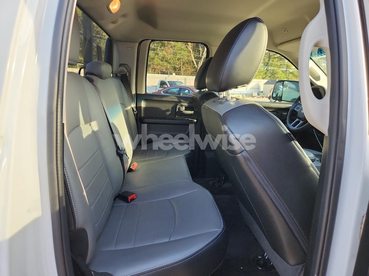 Photo 10 of 2022 RAM 1500 CLASSIC TRADESMAN (VIN 1C6RR6FG0NS153601)