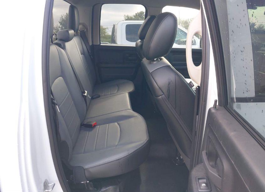 Photo 8 of 2023 Ram 1500 CLASSIC TRADESMAN 4X2 6'4 BOX (VIN 1C6RR6FG0PS535694)