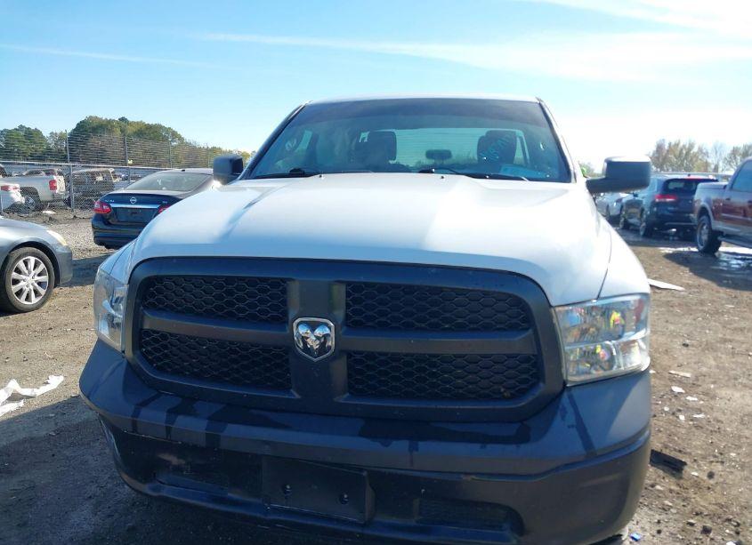 Photo 12 of 2018 Ram 1500 TRADESMAN 4X2 6'4 BOX (VIN 1C6RR6FG1JS304262)