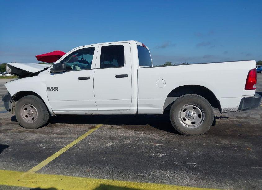 Photo 14 of 2018 Ram 1500 TRADESMAN 4X2 6'4 BOX (VIN 1C6RR6FG1JS322499)