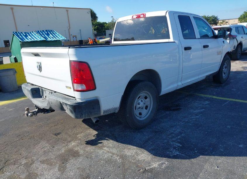 Photo 4 of 2018 Ram 1500 TRADESMAN 4X2 6'4 BOX (VIN 1C6RR6FG1JS322499)