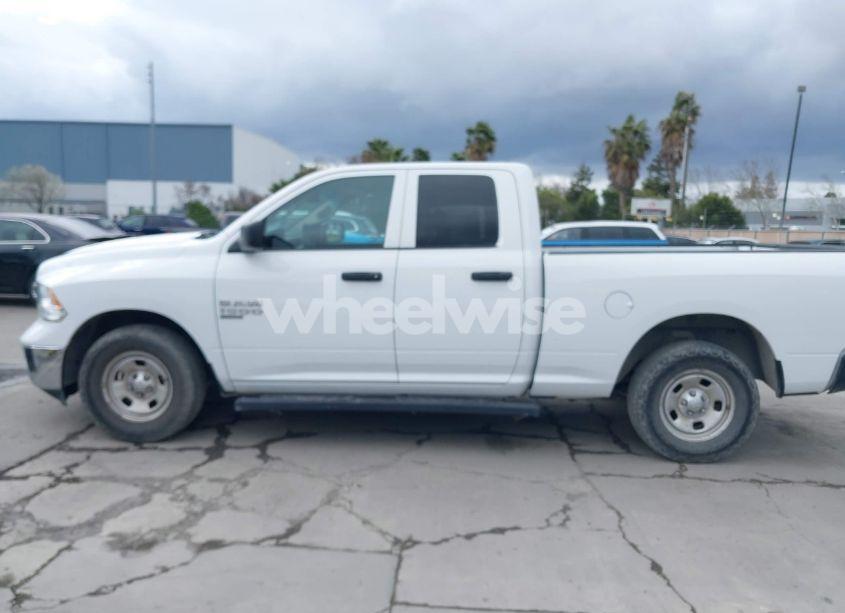 Photo 14 of 2019 Ram 1500 CLASSIC TRADESMAN 4X2 6'4 BOX (VIN 1C6RR6FG1KS627826)