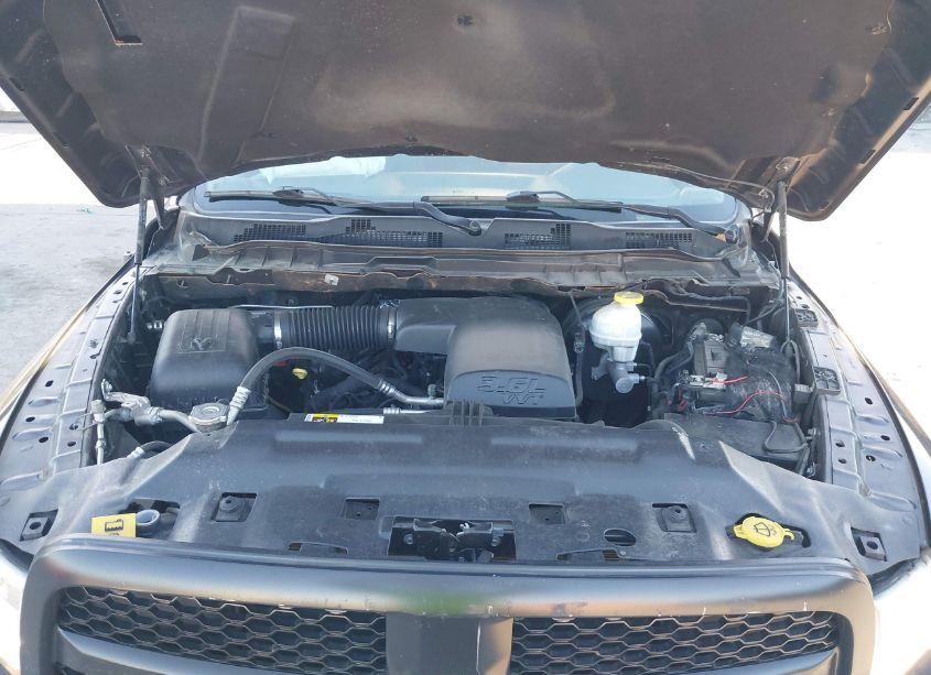 Photo 10 of 2019 Ram 1500 CLASSIC TRADESMAN 4X2 6'4 BOX (VIN 1C6RR6FG1KS712729)