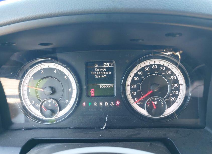 Photo 7 of 2019 Ram 1500 CLASSIC TRADESMAN 4X2 6'4 BOX (VIN 1C6RR6FG1KS712729)