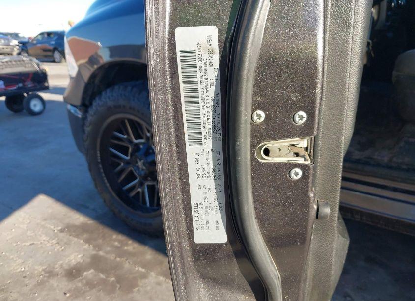 Photo 9 of 2019 Ram 1500 CLASSIC TRADESMAN 4X2 6'4 BOX (VIN 1C6RR6FG1KS712729)