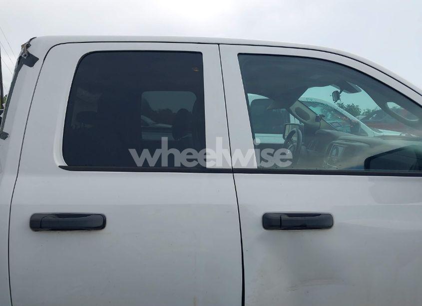 Photo 13 of 2017 Ram 1500 TRADESMAN QUAD CAB 4X2 6'4 BOX (VIN 1C6RR6FG2HS736109)