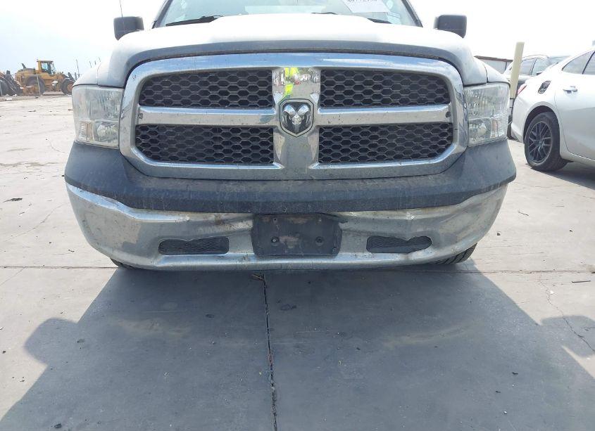 Photo 18 of 2018 Ram 1500 TRADESMAN QUAD CAB 4X2 6'4 BOX (VIN 1C6RR6FG2JS299735)