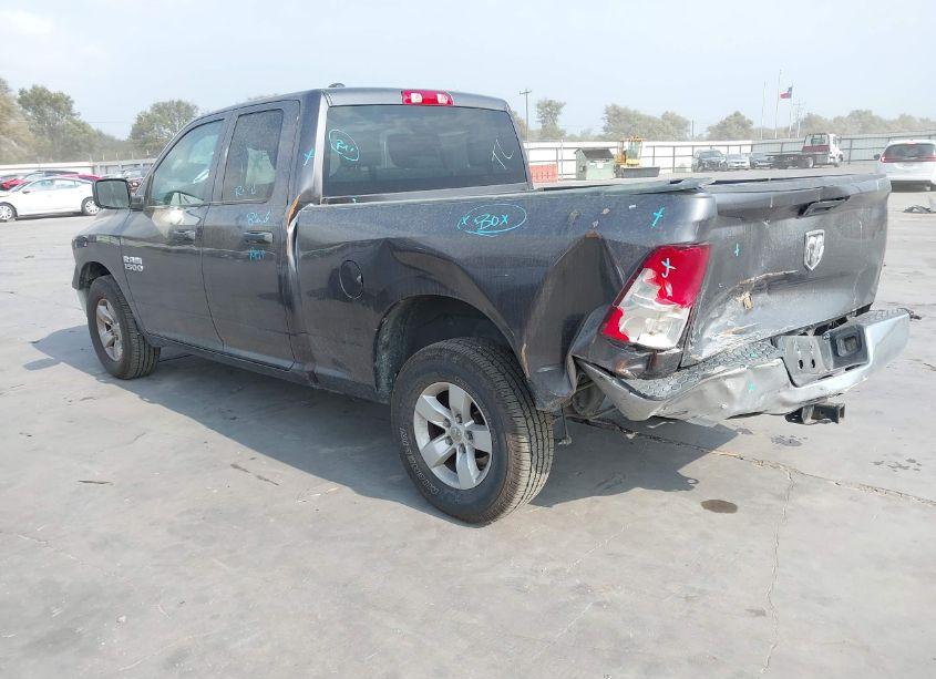 Photo 3 of 2018 Ram 1500 TRADESMAN QUAD CAB 4X2 6'4 BOX (VIN 1C6RR6FG2JS299735)