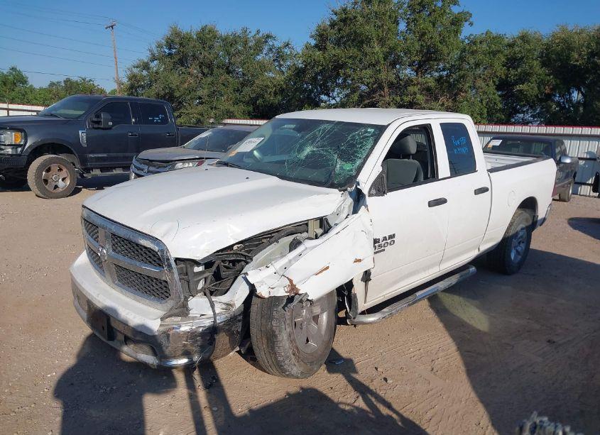 Photo 2 of 2019 Ram 1500 CLASSIC TRADESMAN 4X2 6'4 BOX (VIN 1C6RR6FG2KS733721)