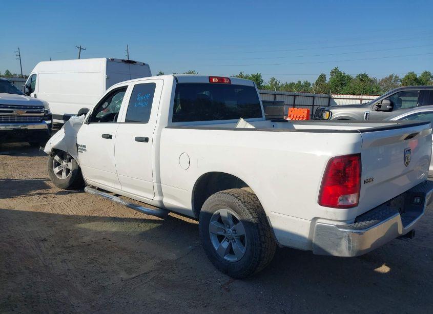 Photo 3 of 2019 Ram 1500 CLASSIC TRADESMAN 4X2 6'4 BOX (VIN 1C6RR6FG2KS733721)