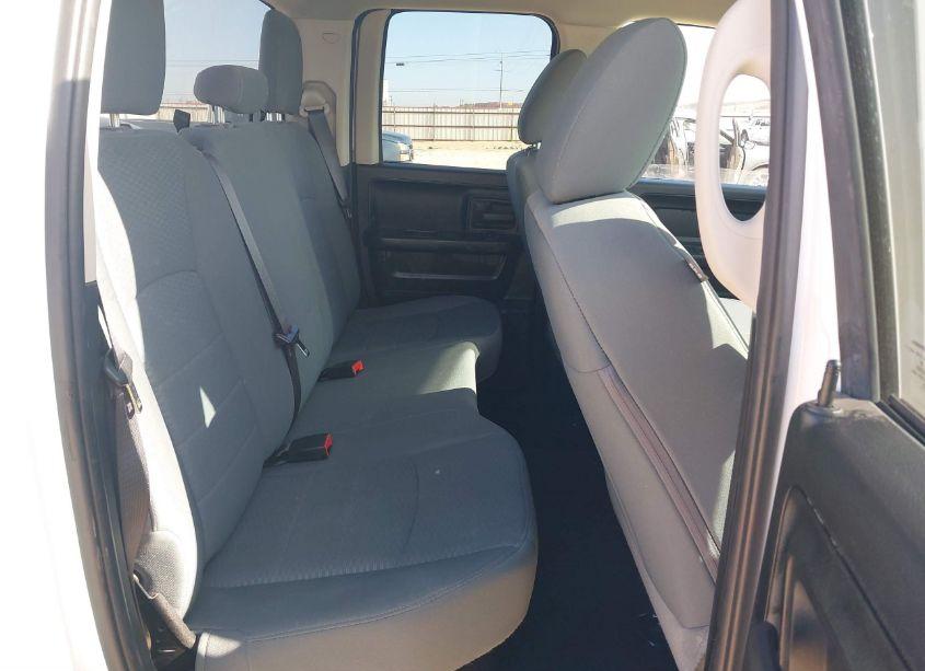 Photo 8 of 2020 Ram 1500 CLASSIC TRADESMAN 4X2 6'4 BOX (VIN 1C6RR6FG2LS161020)