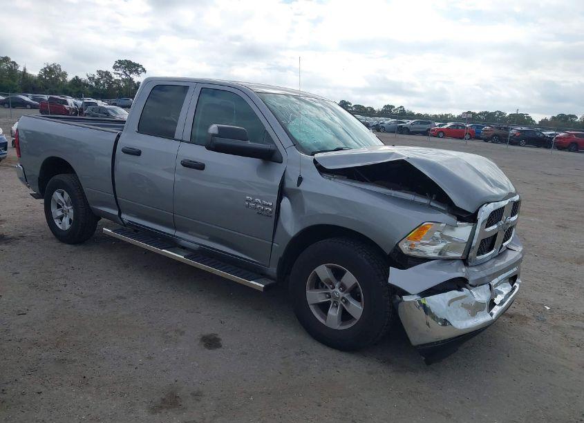 2022 Ram 1500 CLASSIC TRADESMAN 4X2 6'4 BOX (VIN 1C6RR6FG2NS148397) main photo