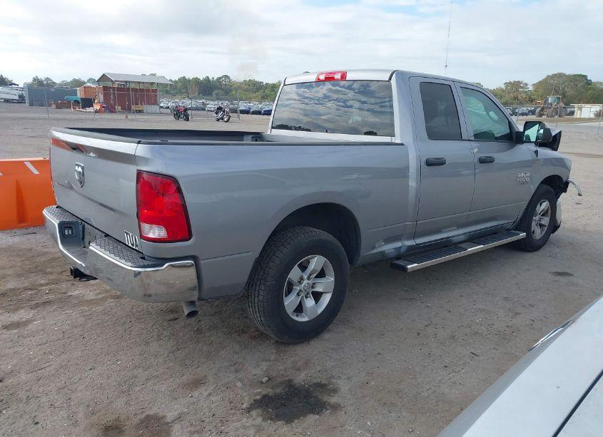 Photo 4 of 2022 Ram 1500 CLASSIC TRADESMAN 4X2 6'4 BOX (VIN 1C6RR6FG2NS148397)