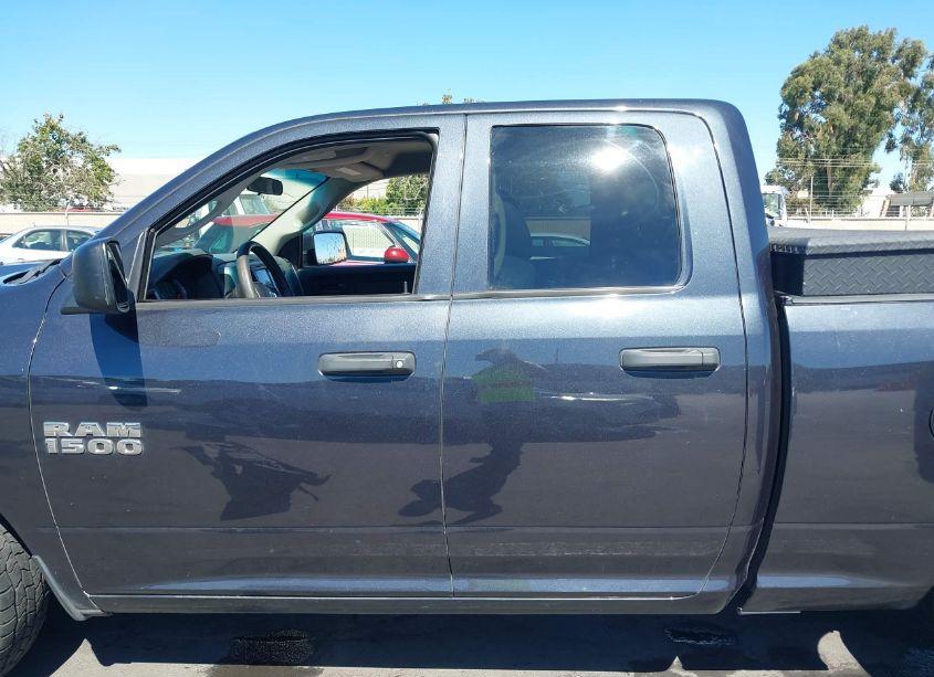 Photo 15 of 2017 Ram 1500 TRADESMAN QUAD CAB 4X2 6'4 BOX (VIN 1C6RR6FG3HS614777)