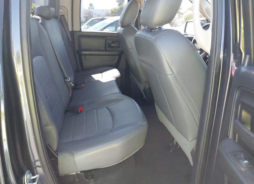 Photo 8 of 2017 Ram 1500 TRADESMAN QUAD CAB 4X2 6'4 BOX (VIN 1C6RR6FG3HS614777)