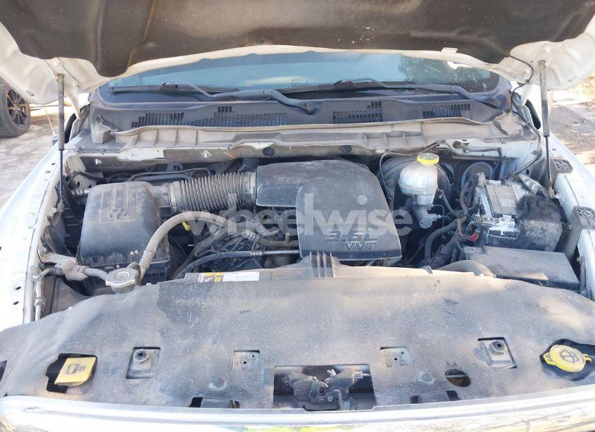 Photo 10 of 2019 Ram 1500 CLASSIC TRADESMAN 4X2 6'4 BOX (VIN 1C6RR6FG3KS604466)