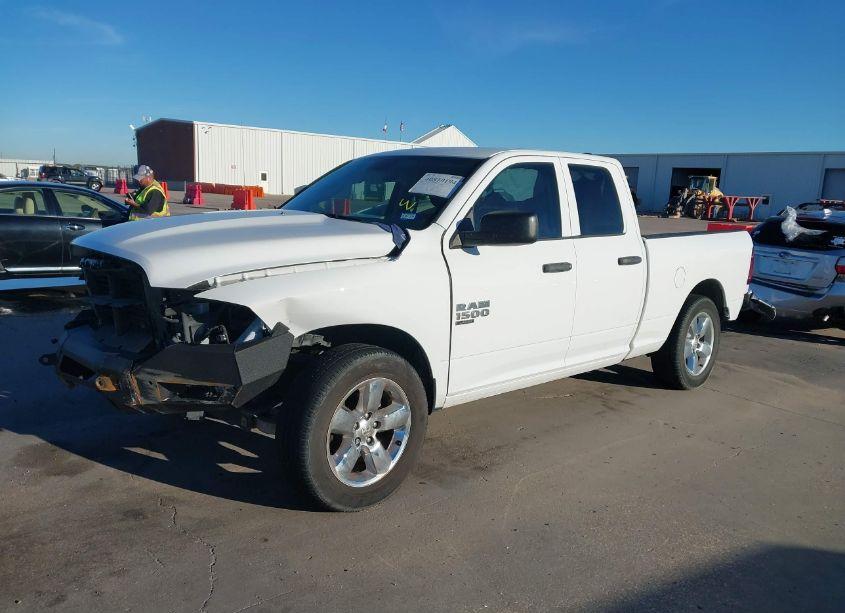 Photo 2 of 2022 Ram 1500 CLASSIC TRADESMAN 4X2 6'4 BOX (VIN 1C6RR6FG3NS170800)