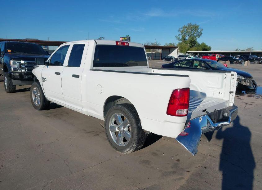 Photo 3 of 2022 Ram 1500 CLASSIC TRADESMAN 4X2 6'4 BOX (VIN 1C6RR6FG3NS170800)