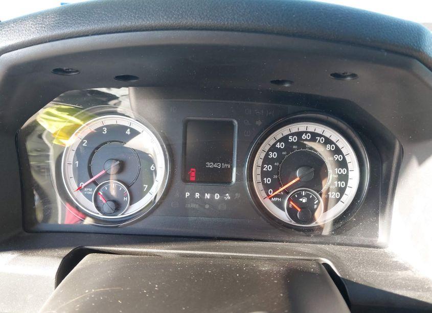 Photo 7 of 2022 Ram 1500 CLASSIC TRADESMAN 4X2 6'4 BOX (VIN 1C6RR6FG3NS170800)