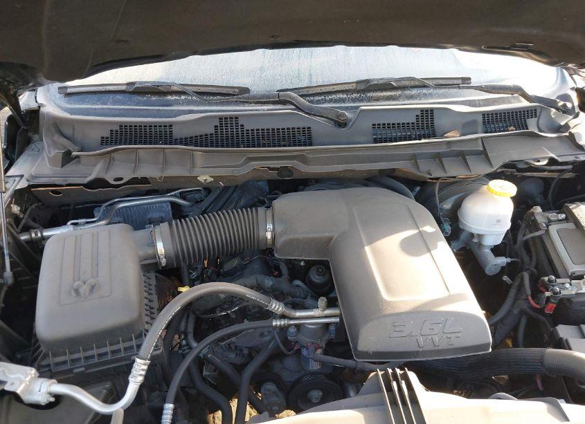 Photo 10 of 2022 Ram 1500 CLASSIC TRADESMAN 4X2 6'4 BOX (VIN 1C6RR6FG3NS238397)