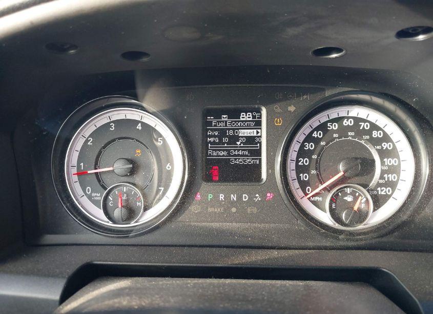 Photo 7 of 2022 Ram 1500 CLASSIC TRADESMAN 4X2 6'4 BOX (VIN 1C6RR6FG3NS238397)