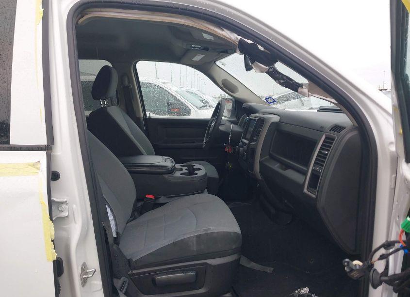 Photo 5 of 2023 Ram 1500 CLASSIC TRADESMAN 4X2 6'4 BOX (VIN 1C6RR6FG3PS535026)